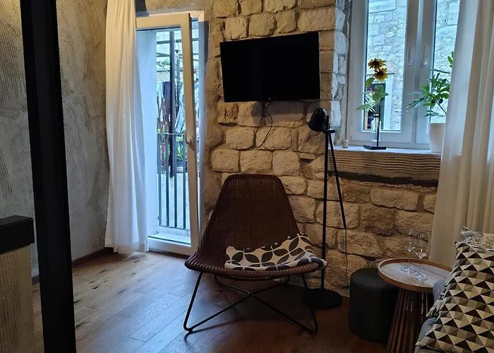 Appartamento Fjaka, Old Stone House *