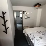 Apartamento Fjaka, Old Stone House *